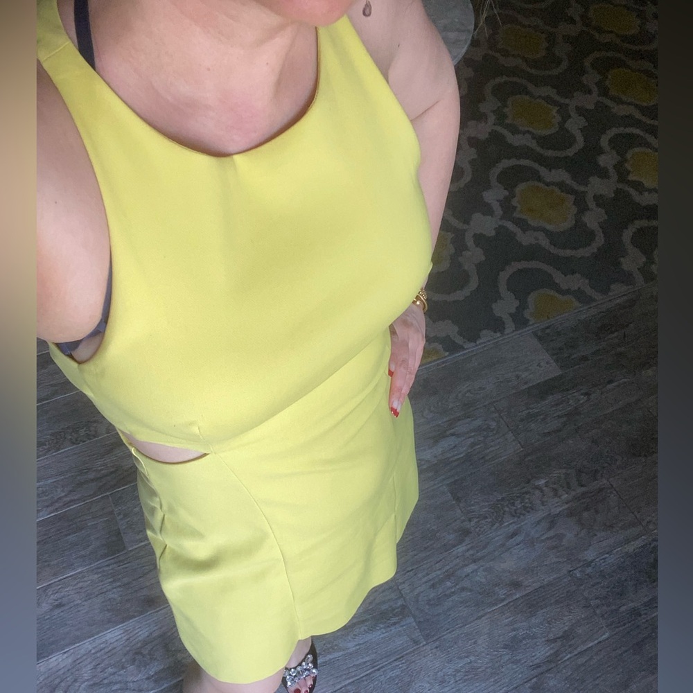 Yellow ZARA cutout dress - Picture 5 of 14